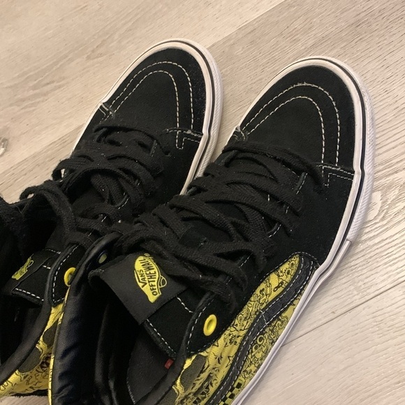Super Rare Vans x Spongebob Squarepants Mike Gigliotti Sk8 Hi High Top Sneakers - Picture 7 of 14